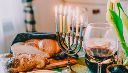 说实话这波情绪拉满，每日大赛吃瓜开始有人连夜找入口，这次的后劲不是一般的大，越往后翻越觉得不止表面这些